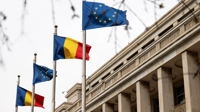Guvernul va trebui să reducă și datoria externă a României, nu doar deficitul / Sursa foto: gov.ro