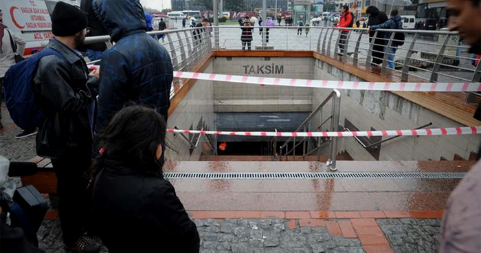 Circulaţia la metro în Istanbul a fost întreruptă