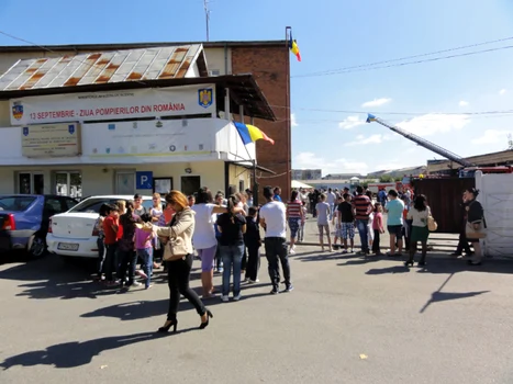 ziua pompierilor slatina