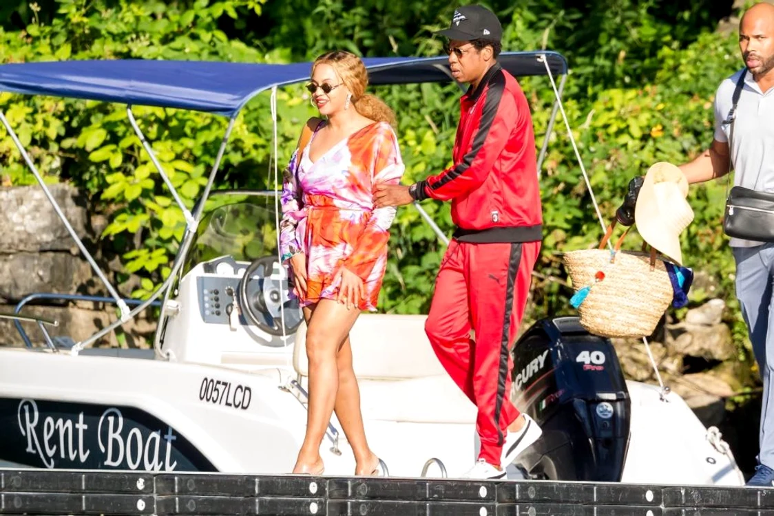 JAY Z and Beyonce enjoy their stay at Como Lake jpeg