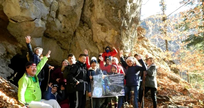 educatie montana