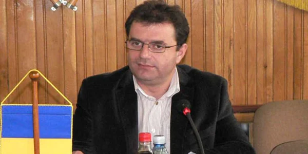 Primarul Mugurel Sârbu