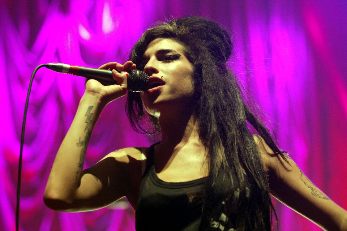 3 amy winehouse 1 jpg jpeg