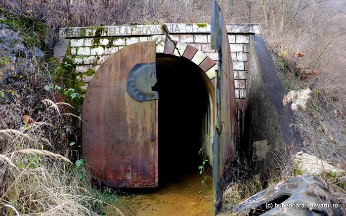Tunel de peste șase kilometri între Teliuc și Ghelari. Foto: Daniel Guță