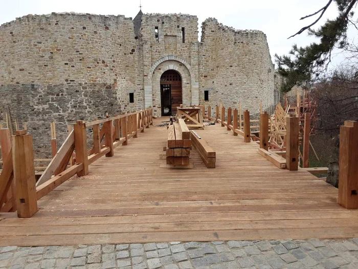 Cetatea de Scaun a Sucevei va fi reabilitată printr-o metodă în premieră în România