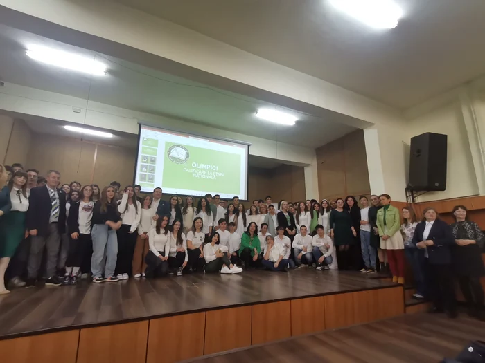 Colegiul „Ion Minulescu” are peste 170 elevi premiați la fazele județene FOTO: A.M.