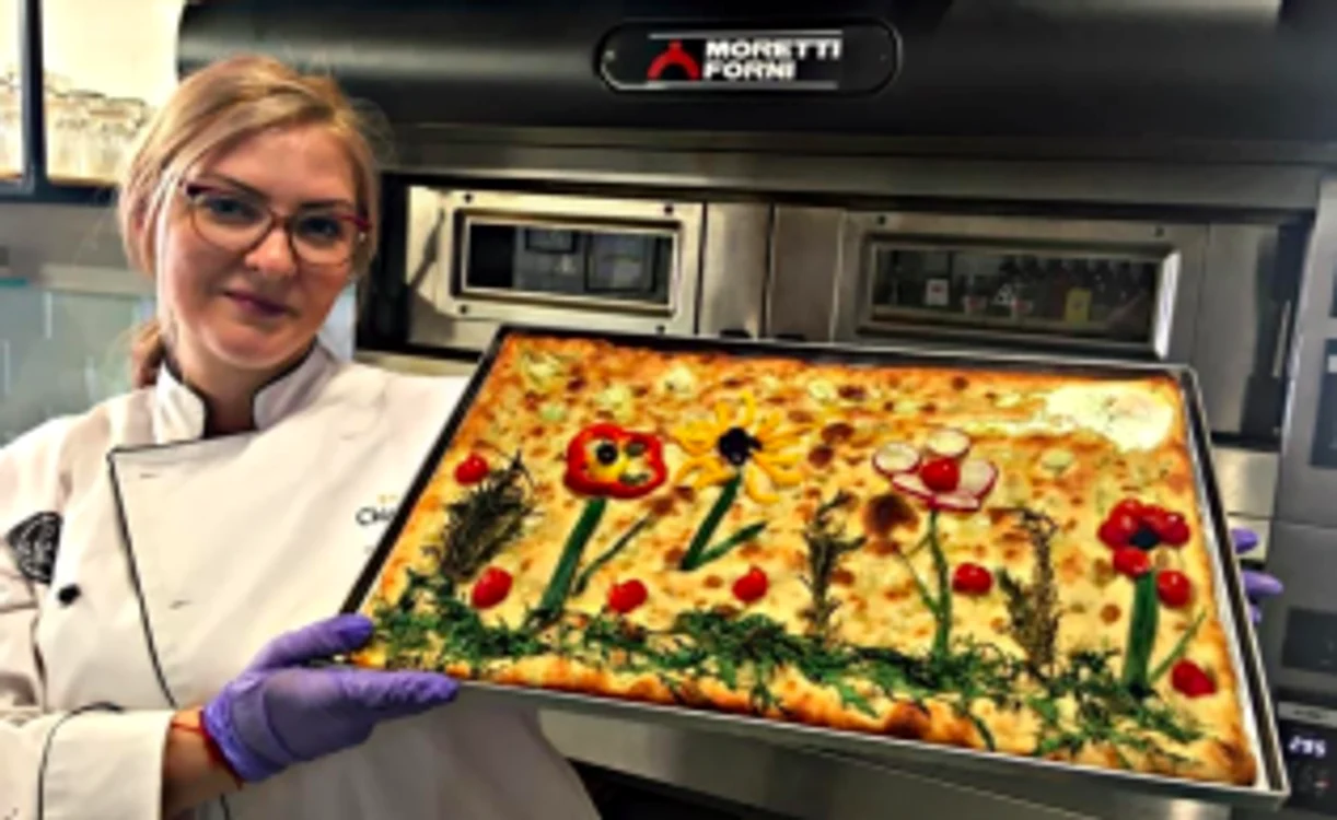 Roxana Chiş găteşte preparate autentice italiene FOTO Facebook