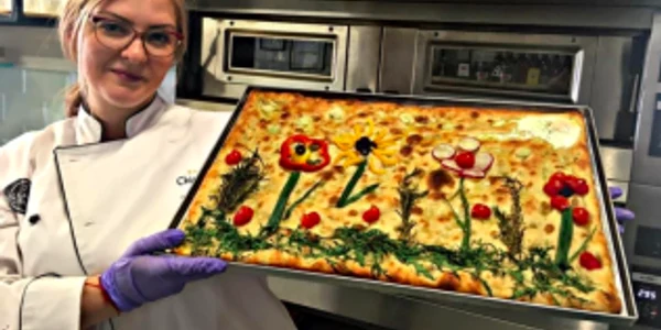 Roxana Chiş pizzeria Bella Ciao Satu Mare Sursa Facebook BC