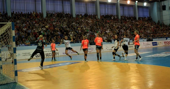 HCM Baia Mare a trecut în finală de Team Tvis Holstebro cu scorul de 36-23 Foto: Adevărul