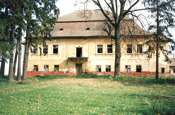 Palatul Brâncovenesc de la Sâmbăta de Sus FOTO patrimoniu.ro