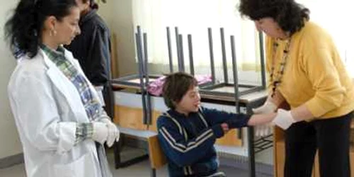 Copiii sunt cei mai senibili la gripa de sezon