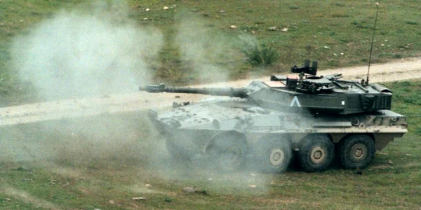 Blindat Centauro FOTO EPA-EFE