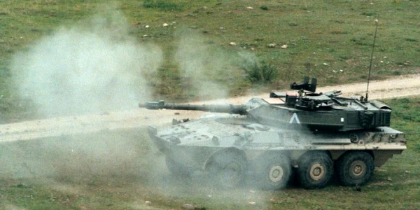 Blindat Centauro FOTO EPA-EFE