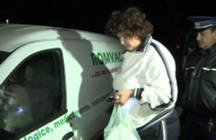 Femeia a fost dusă la spital pentru recoltarea de probe biologice
