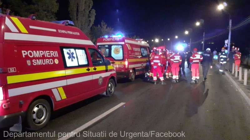 Carambol la Baloteşti; 16 autoturisme şi un microbuz, implicate