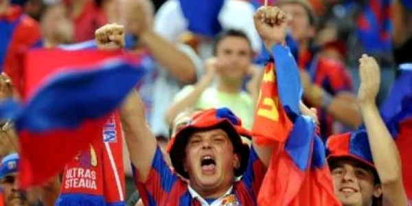 FOTBAL: Suporterii echipei Steaua către Gigi Becali: "Ne vrem clubul înapoi!"