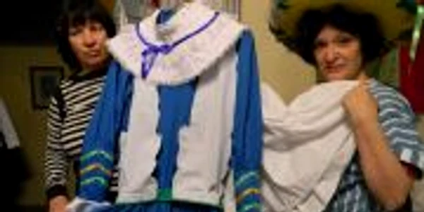 Actorii teatrului se pregătesc pentru spectacole