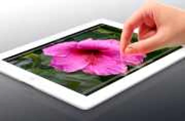 Vinerea trecută, noua tabletă iPad a ajuns pe rafturile magazinelor Apple 