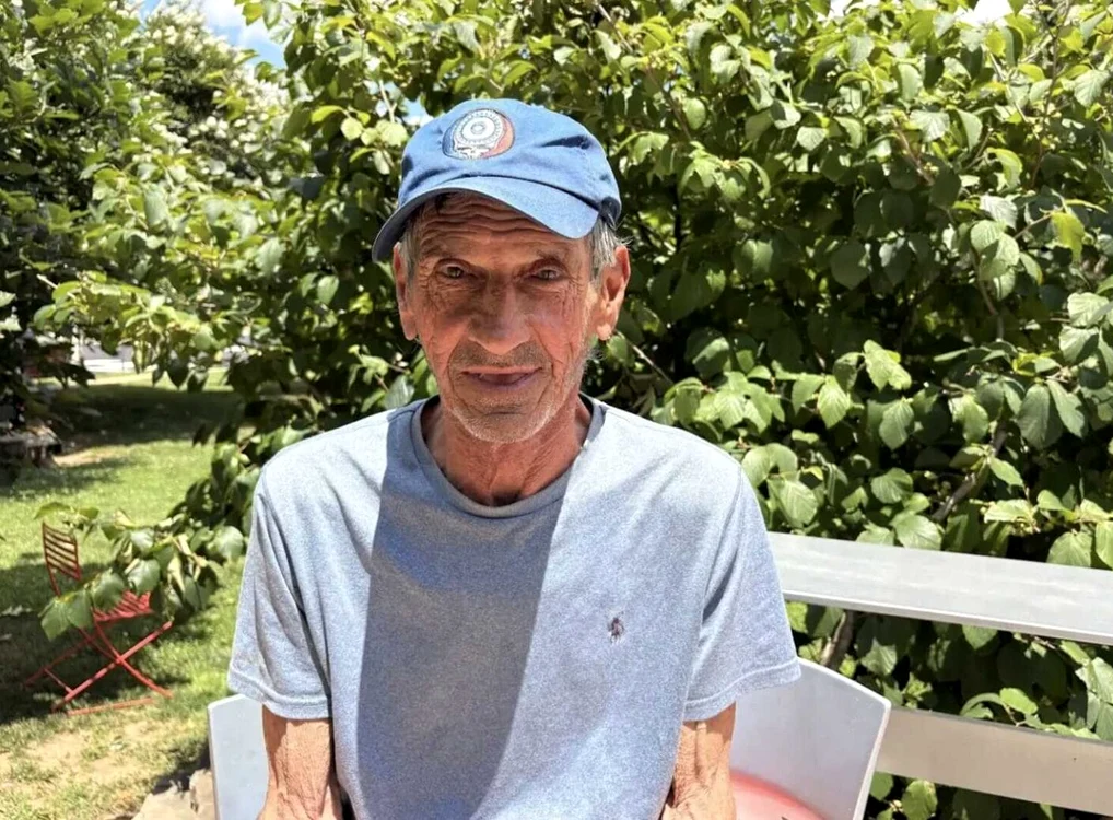 Familia îl credea mort, dar s-a întors în România după 44 de ani/ sursa Mark Mooney 