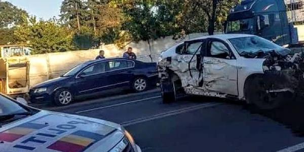 Accident BMW Galaţi FOTO Grupul Şoferilor din Galaţi