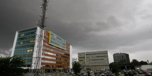 Meteorologii au emis o avertizare nowcasting