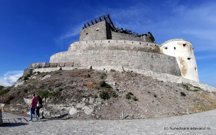 Cetatea Devei. FOTO: Daniel Guţă. ADEVĂRUL.