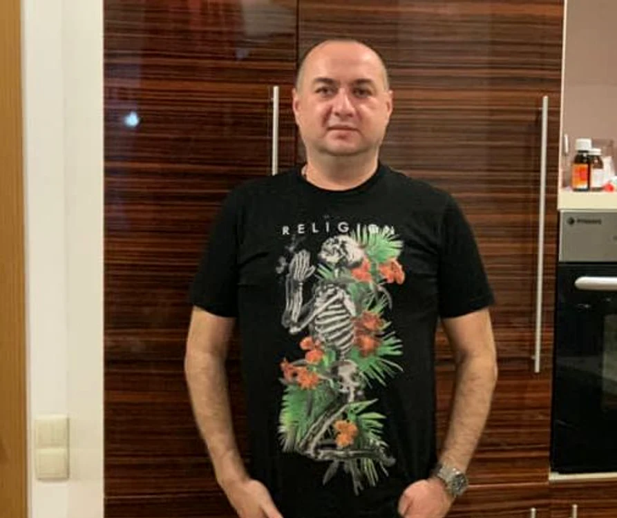 
    Leo  de la Strehaia, în cătușeFoto: captură video  