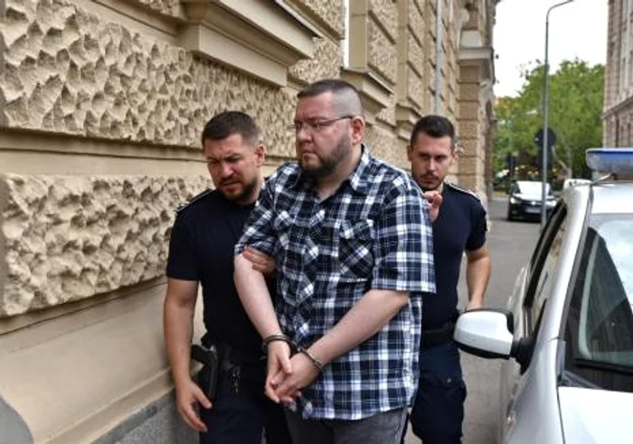 Profesorul Andrei Marozsan acuzat de viol