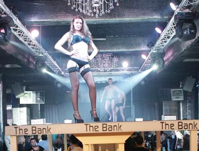 Alexandra Avram, Ramona Lăzuran şi Cecilia Enache şi-au făcut de cap!