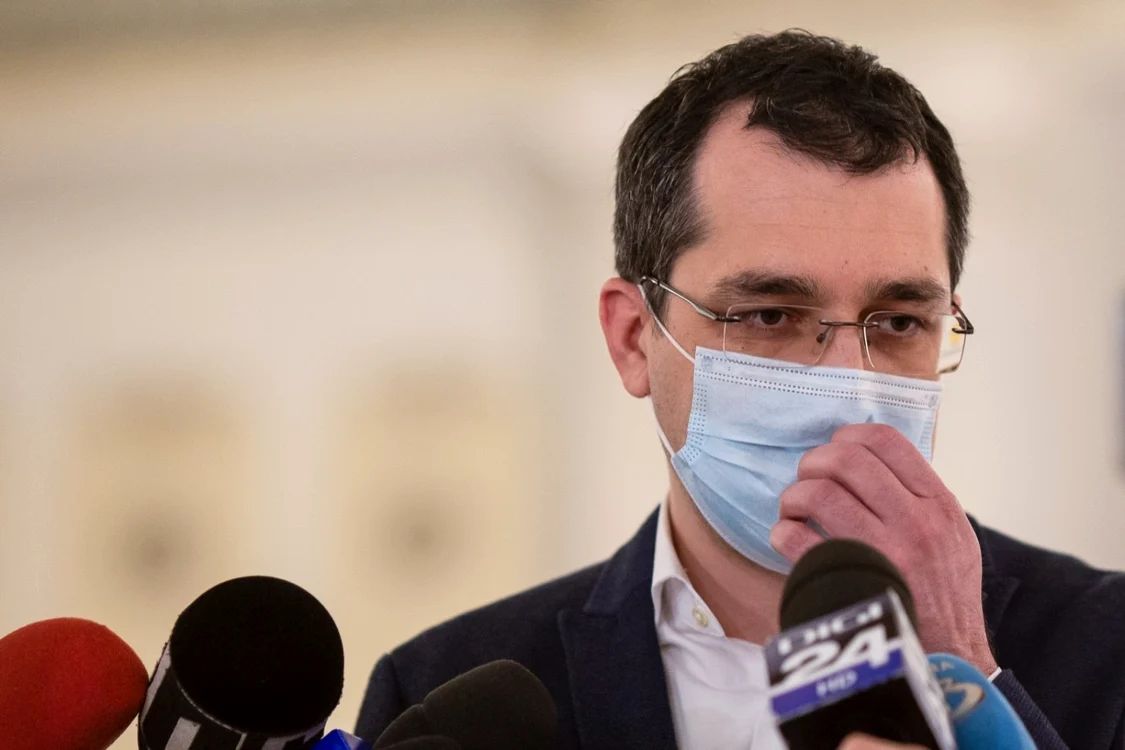 Ministrul Vlad Voiculescu a
precizat că unul din efectele pandemiei a fost reducerea accesului la servicii
de sănătate mintală. FOTO Inquam Photos