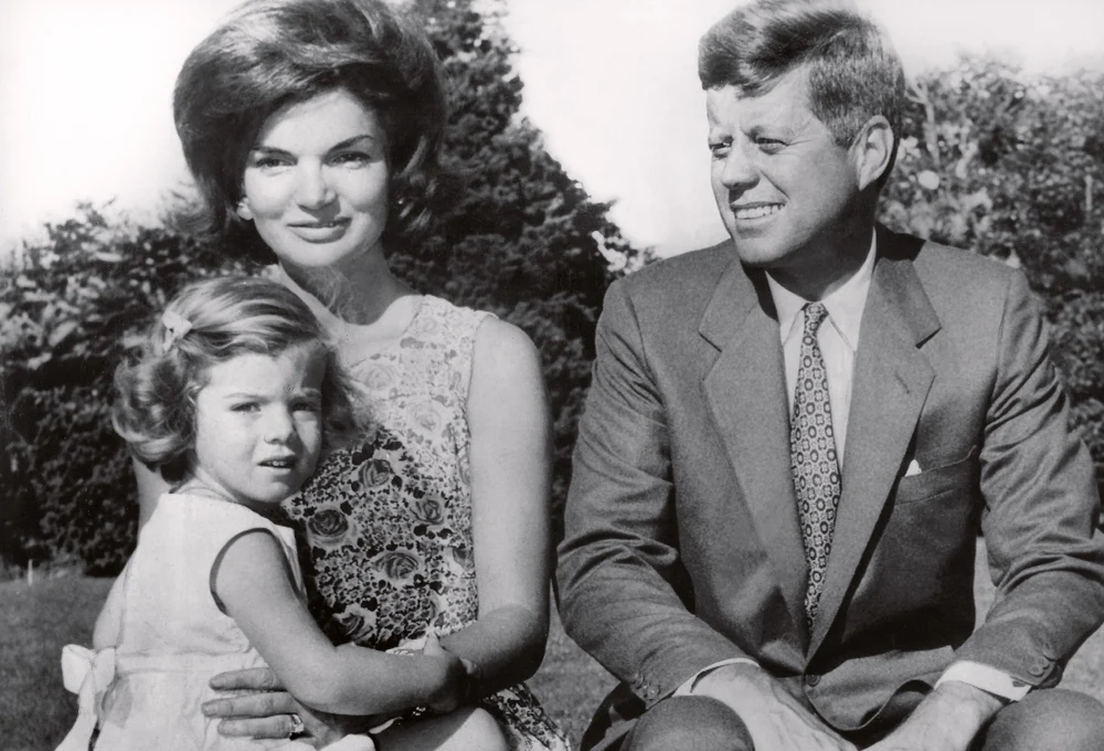 19 mai: Ziua în care s-a stins din viață Jacqueline Kennedy, fostă Primă Doamnă a SUA