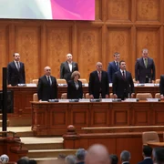 Motiune de cenzură guvernul Bolojan FOTO Inquam Photos 2025 12 15 6132 jpg