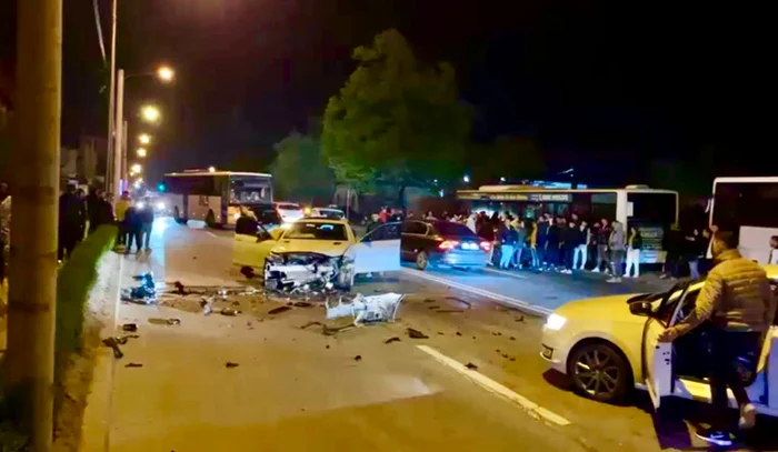 Trei persoane au fost rănite în urma accidentului Foto: Info Trafic Pitești