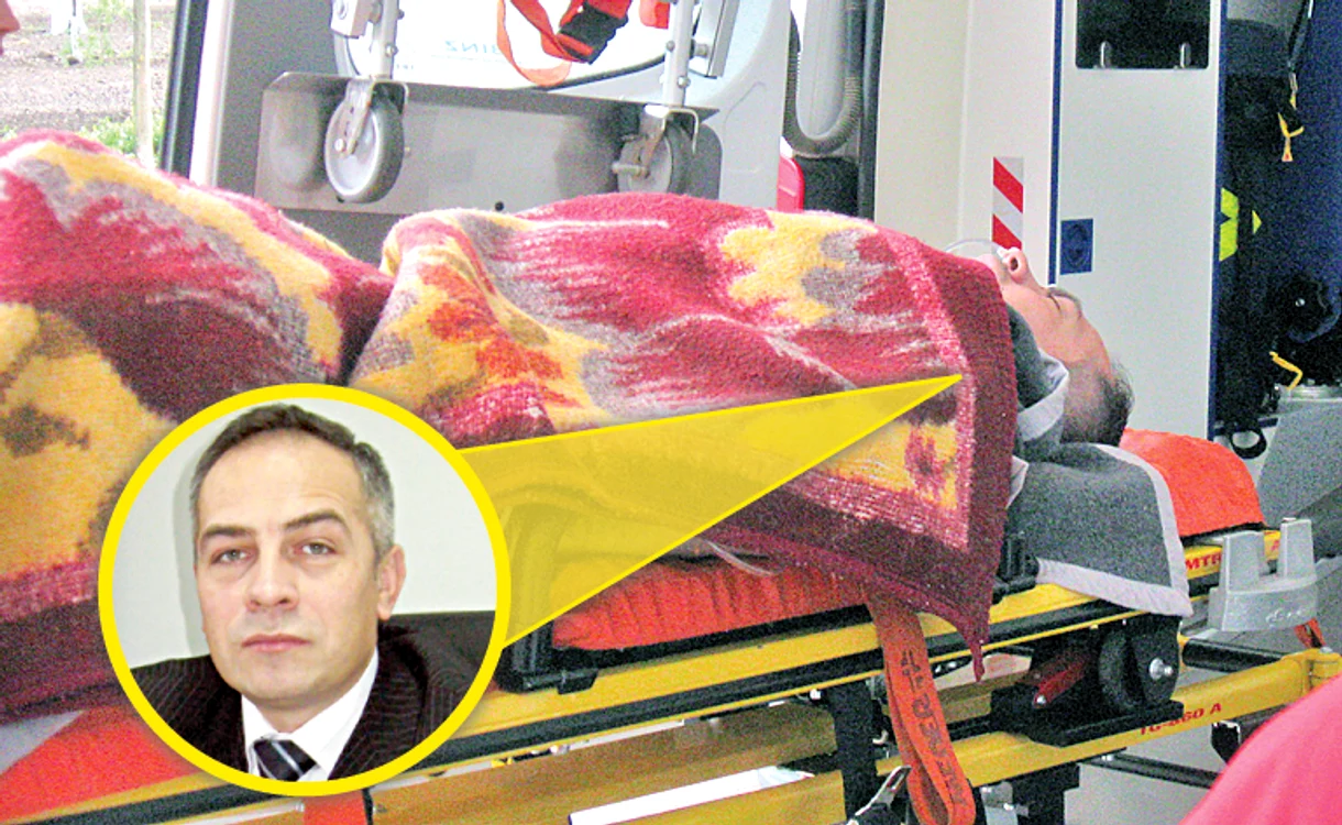 
    Marius Surdu  este internat  într-un spital  din Iaşi  