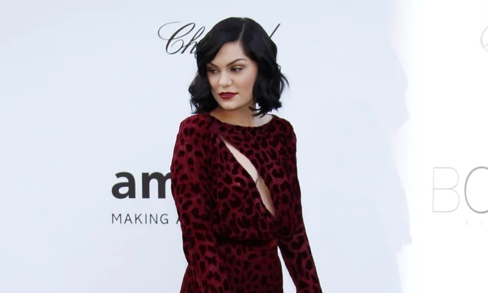 jessie j 2 rtr32l74 jpeg
