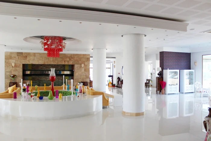 Primul hotel ultra all-inclusive de pe litoralul românesc îşi deschide porţile la Năvodari