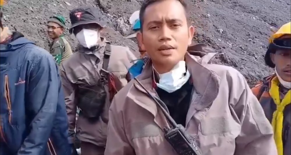 Cine era ultima excursionistă dispărută după erupția vulcanului indonezian Marapi. A fost găsită moartă VIDEO