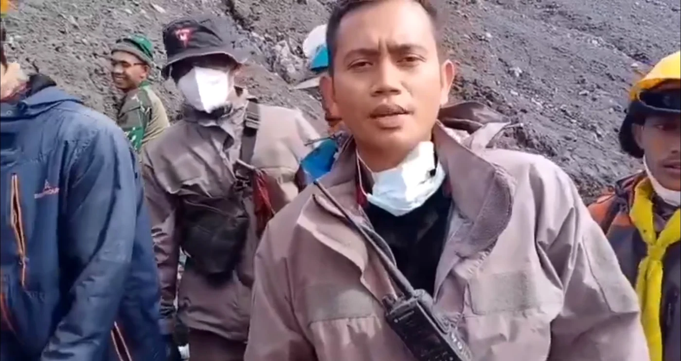 Echipaj de salvare, Indonezia FOTO Twitter/ X