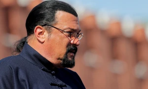 27seagal1 videoSixteenByNineJumbo1600 jpg