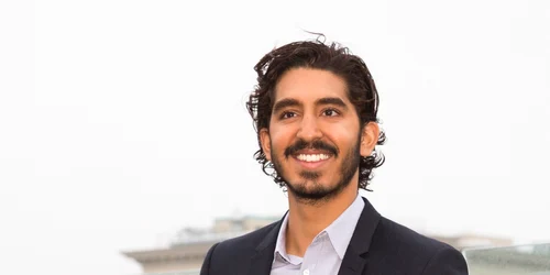 dev patel foto shutterstock