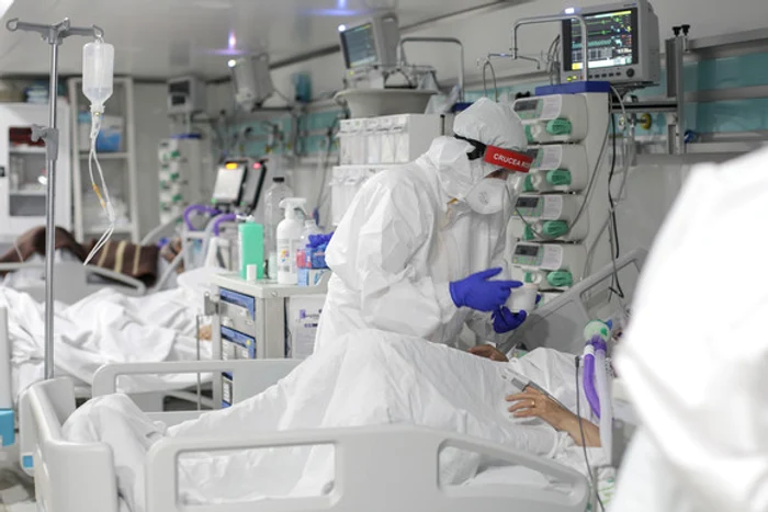 2020 - În toamna anului trecut, cu greu mai găseai un loc liber în spitalele COVID