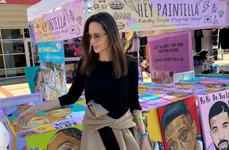 Angelina Jolie în campus, Profimedia  (3) jpg