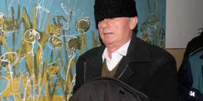 Dumitru Leșovschi este acuzat de tentativă la omor calificat după ce a înjunghiat-o pe contabila Doinița Pavăl