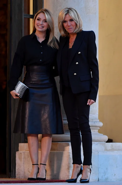 French And Mexican First Ladies Pose Ahead Of Dinner Paris jpeg