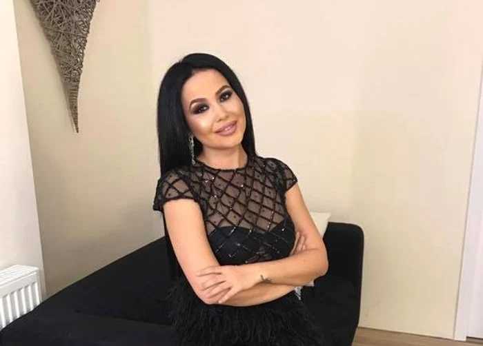 MIhaela Moise a ales un pat foarte scump pentru bebe