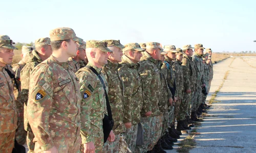 uniforme militare afganistan jpeg