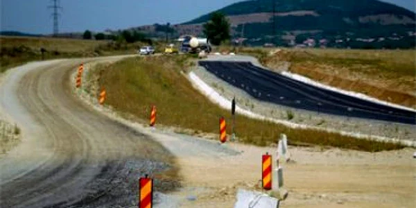 Guvernul doreşte modernizarea infrastructurii de transport