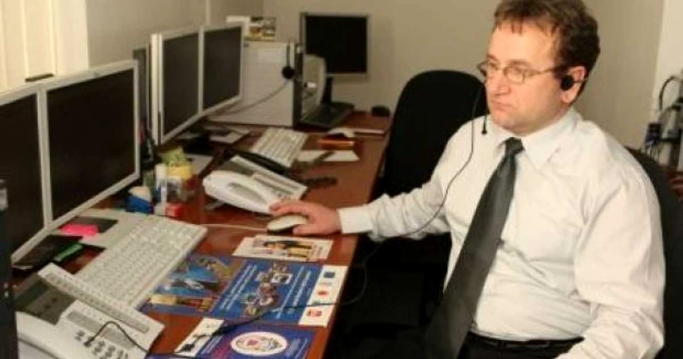 Majoritatea apelurilor la 112 sunt false. Foto: Stelian Grăjdan