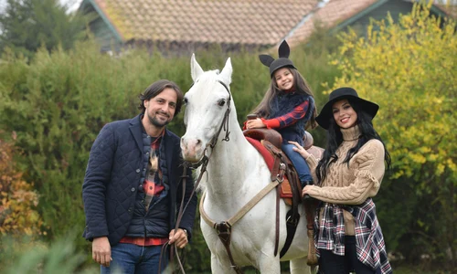 Cristina, Delia si Denis Stefan cai (8) jpeg