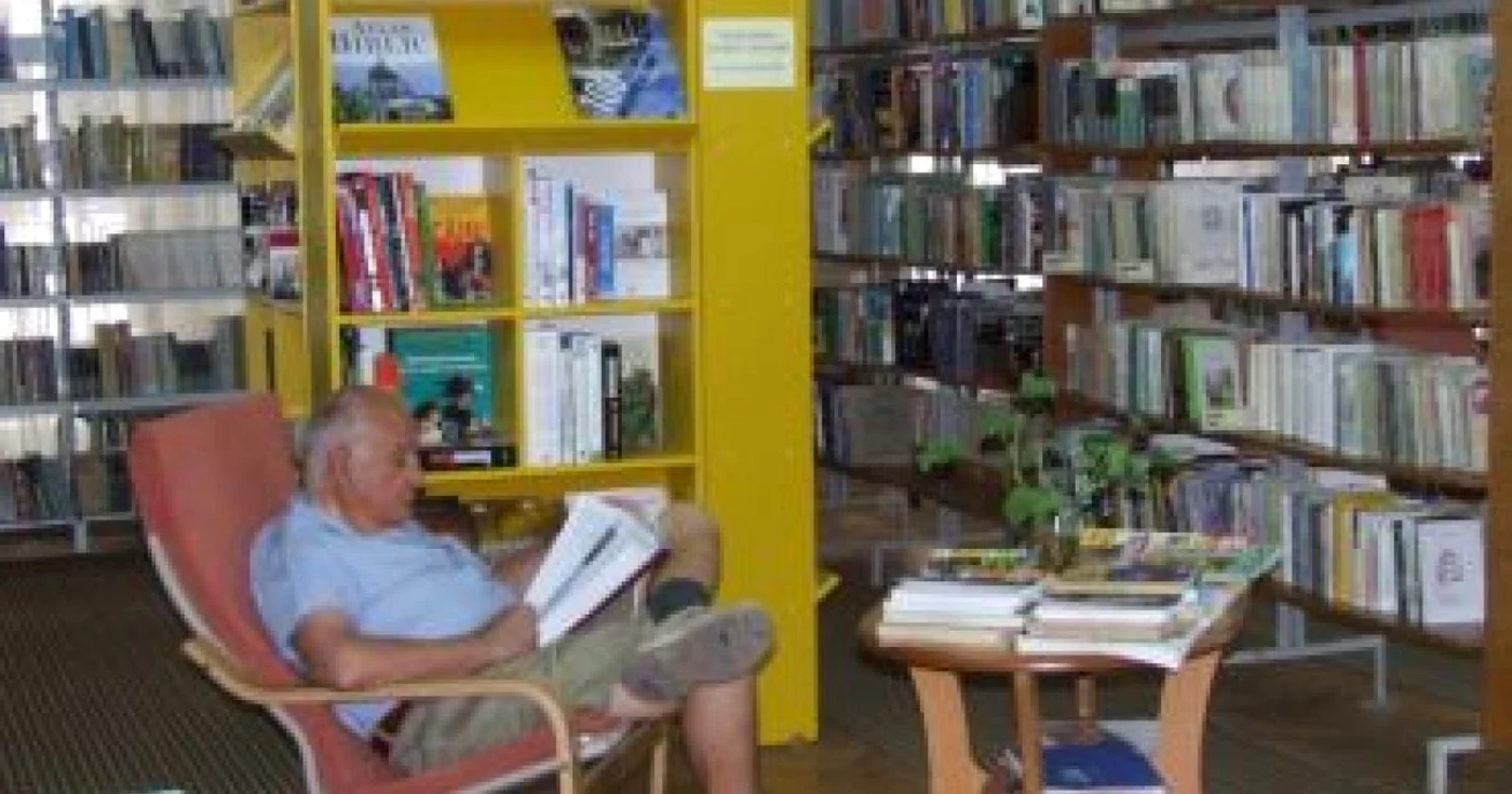 NEAMŢ: Biblioteca Judeţeană sărbătoreşte persoanele de vârsta a treia